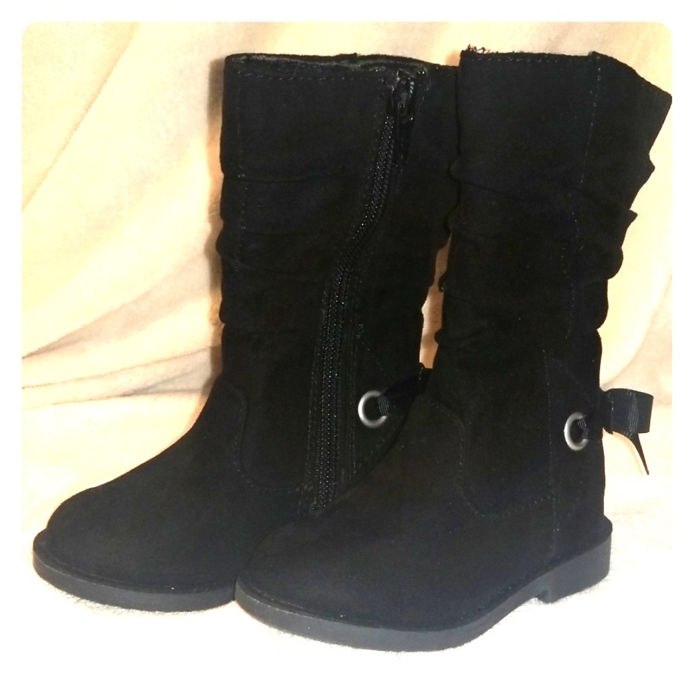 Black zip up baby boots